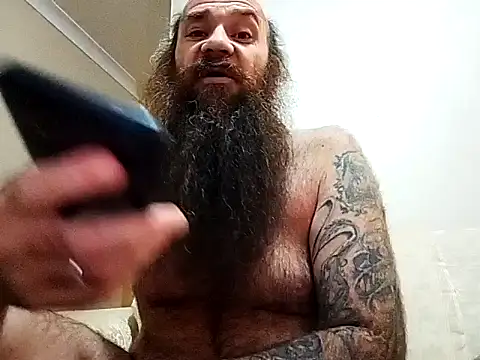duzzarulz421 online show from May 29, 2026, 5:41 pm
