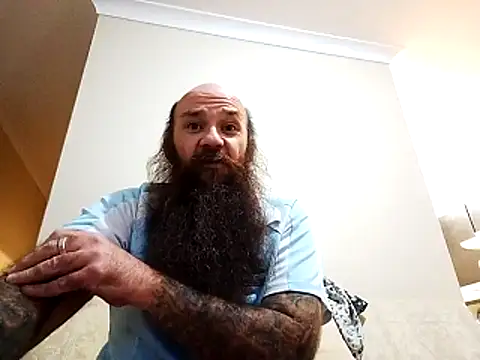 duzzarulz421 online show from May 22, 2026, 1:09 pm