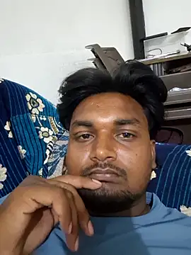 Snapshot of Gujju_here chatting on May 2, 2026, 7:52 pm Gujju here online show from May 2, 2026, 7:52 pm