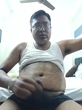 Snapshot of TamilRedchilli chatting on August 6, 2026, 11:16 am TamilRedchilli online show from August 6, 2026, 11:16 am