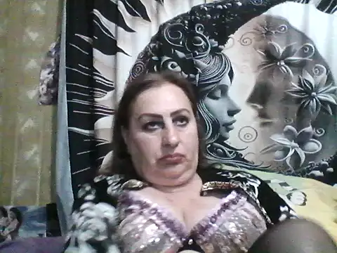 LoaqLovew online show from June 2, 2026, 7:19 am
