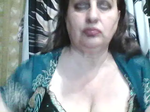LoaqLovew online show from May 23, 2026, 7:40 am