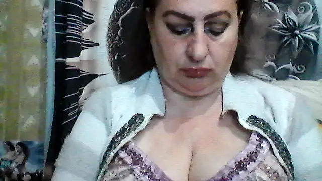 LoaqLovew online show from May 16, 2026, 8:46 am