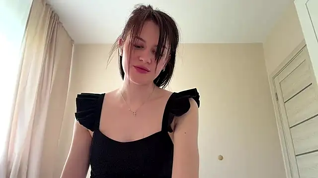 Snapshot of YourChristine chatting on May 3, 2026, 8:08 am YourChristine online show from May 3, 2026, 8:08 am