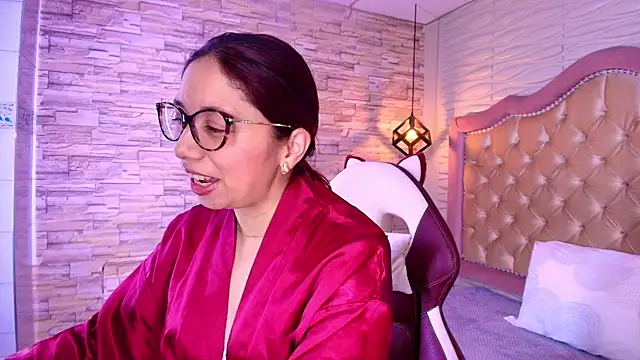 stephaniesun  online show from July 19, 2026, 12:57 pm