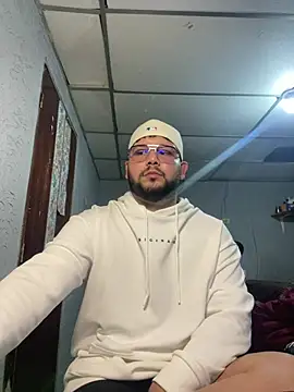 sexy men22cm online show from June 5, 2026, 7:41 pm