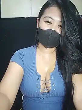 Snapshot of Rosejean chatting on July 5, 2026, 2:02 pm Rosejean online show from July 5, 2026, 2:02 pm