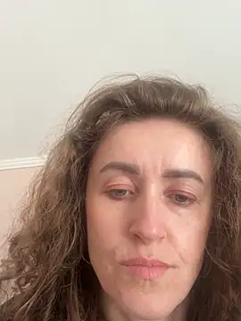 Avokadoo online show from April 26, 2026, 2:36 pm