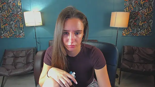 Snapshot of NicoleWells22 chatting on June 4, 2026, 5:56 am NicoleWells22 online show from June 4, 2026, 5:56 am