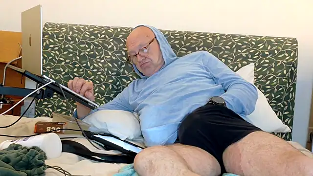KinkCentral online show from May 12, 2026, 8:37 pm