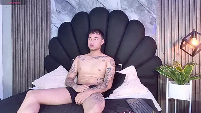 Rei x Daiki online show from April 24, 2026, 1:57 pm