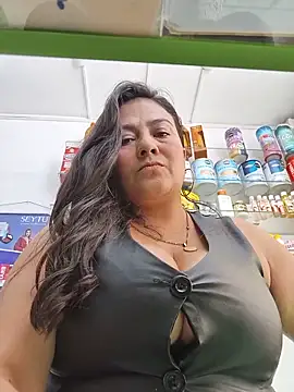 roxana sexy 2026 online show from May 30, 2026, 8:14 pm