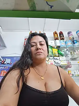 roxana sexy 2026 online show from June 1, 2026, 2:17 pm
