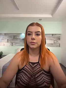 Snapshot of SweettVal_ chatting on June 22, 2026, 4:26 pm SweettVal online show from June 22, 2026, 4:26 pm