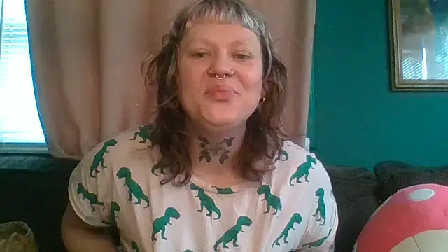Snapshot of RosieSwitchBitch chatting on May 14, 2026, 11:51 am RosieSwitchBitch online show from May 14, 2026, 11:51 am