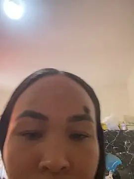 Yasiris online show from June 2, 2026, 1:55 pm