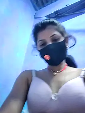 Snapshot of RUHI_1143 chatting on July 23, 2026, 5:53 pm RUHI 1143 online show from July 23, 2026, 5:53 pm