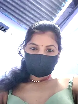 Snapshot of RUHI_1143 chatting on June 27, 2026, 6:14 pm RUHI 1143 online show from June 27, 2026, 6:14 pm