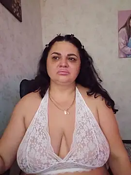 Snapshot of -CUTE-EVVIL- chatting on June 7, 2026, 6:46 pm -CUTE-EVVIL- online show from June 7, 2026, 6:46 pm