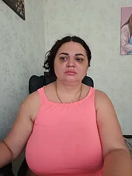Snapshot of -CUTE-EVVIL- chatting on June 26, 2026, 9:04 am -CUTE-EVVIL- online show from June 26, 2026, 9:04 am