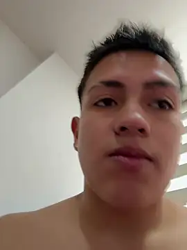 Snapshot of santiagoo_madrid chatting on July 7, 2026, 6:33 pm santiagoo madrid online show from July 7, 2026, 6:33 pm