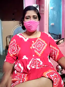 Snapshot of Rulali_44 chatting on July 22, 2026, 3:14 pm Rulali 44 online show from July 22, 2026, 3:14 pm