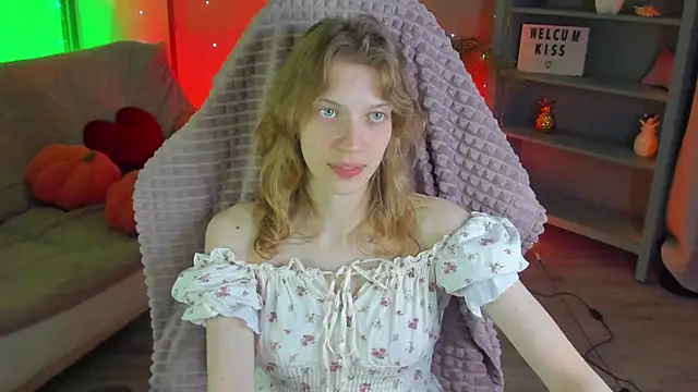 Emily Cartex online show from May 23, 2026, 5:39 am