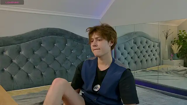 Mark Ian  online show from April 29, 2026, 5:30 pm