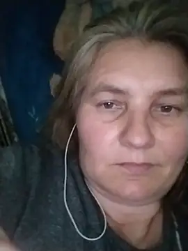 Snapshot of IrisMaris37 chatting on June 23, 2026, 10:13 am IrisMaris37 online show from June 23, 2026, 10:13 am