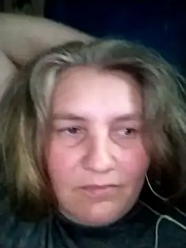 Snapshot of IrisMaris37 chatting on June 10, 2026, 9:21 am IrisMaris37 online show from June 10, 2026, 9:21 am