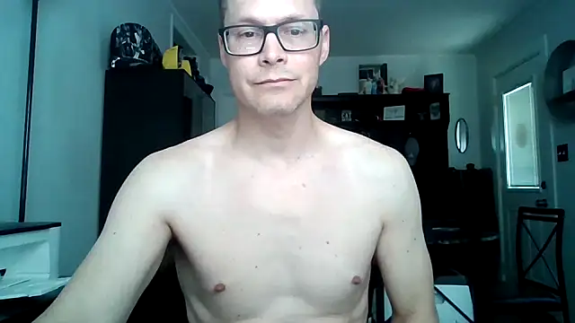 dadbod847364 online show from May 11, 2026, 7:55 pm