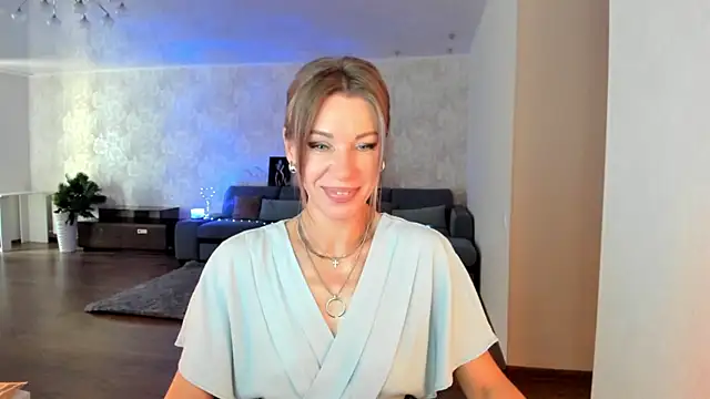 Snapshot of miababemi09 chatting on July 7, 2026, 6:47 am miababemi09 online show from July 7, 2026, 6:47 am