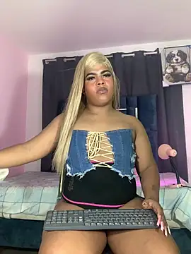 Snapshot of zoee_rose chatting on May 8, 2026, 9:46 am zoee rose online show from May 8, 2026, 9:46 am