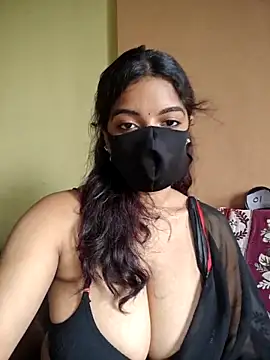 Snapshot of vanika2000 chatting on May 13, 2026, 3:13 am vanika2000 online show from May 13, 2026, 3:13 am