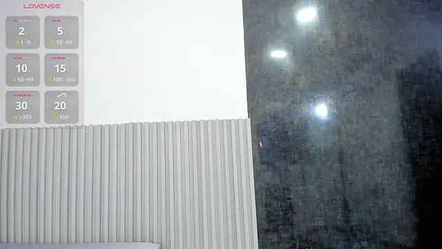 Snapshot of nahomy_park chatting on May 19, 2026, 11:50 am nahomy park online show from May 19, 2026, 11:50 am