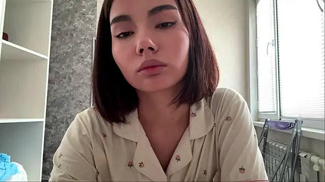 Snapshot of MarylnMonnier chatting on May 25, 2026, 10:14 am MarylnMonnier online show from May 25, 2026, 10:14 am