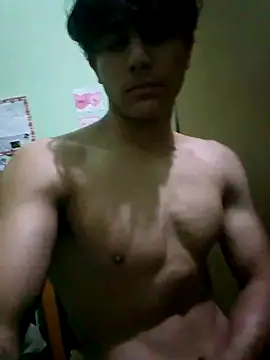 Sempai Moon online show from June 9, 2026, 3:29 am