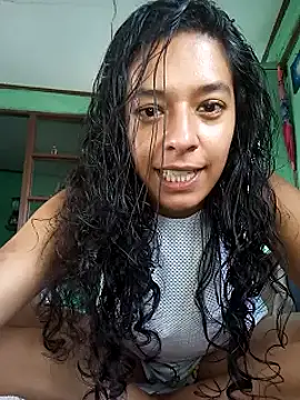 Kimkaly online show from June 12, 2026, 1:53 pm