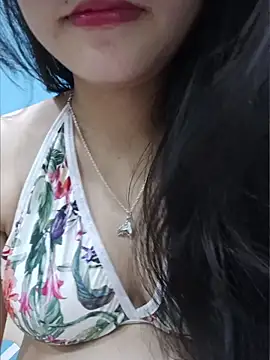 Snapshot of silkyhairs chatting on July 1, 2026, 5:46 pm silkyhairs online show from July 1, 2026, 5:46 pm