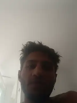 Snapshot of hotrichardo2 chatting on August 7, 2026, 2:12 pm hotrichardo2 online show from August 7, 2026, 2:12 pm