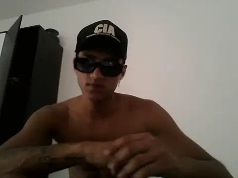 Snapshot of hotrichardo2 chatting on August 8, 2026, 1:29 pm hotrichardo2 online show from August 8, 2026, 1:29 pm