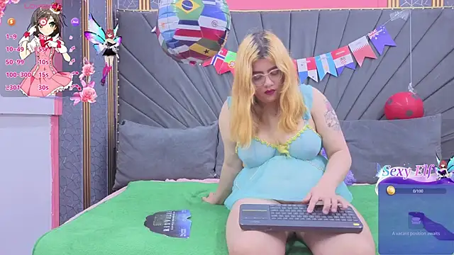 Snapshot of valeria-niuk chatting on June 28, 2026, 2:45 pm valeria-niuk online show from June 28, 2026, 2:45 pm
