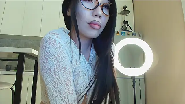 Snapshot of asianerd chatting on June 1, 2026, 3:22 pm asianerd online show from June 1, 2026, 3:22 pm