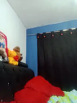 Snapshot of Samantha_Kieran chatting on May 20, 2026, 1:46 am Samantha Kieran online show from May 20, 2026, 1:46 am