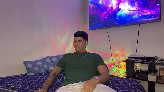 Snapshot of SexxxySquirterStev777 chatting on June 26, 2026, 1:39 pm SexxxySquirterStev777 online show from June 26, 2026, 1:39 pm