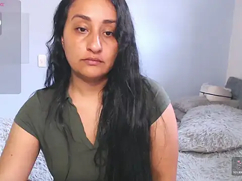 Snapshot of erotic_lov chatting on May 12, 2026, 8:48 pm erotic lov online show from May 12, 2026, 8:48 pm