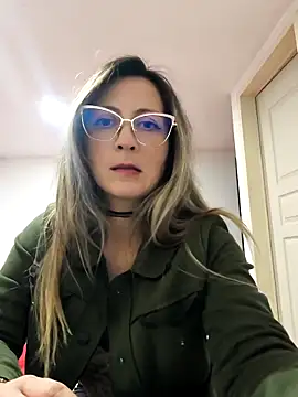 erikthor online show from April 29, 2026, 12:04 am