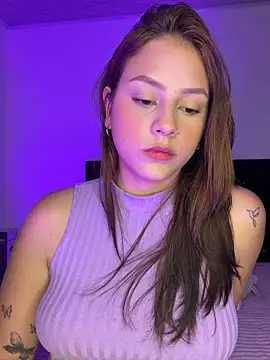 HayleyRoss  online show from June 16, 2026, 5:40 am