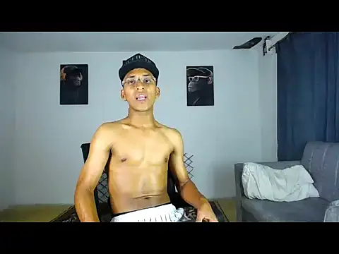 Snapshot of jack_vega1 chatting on June 5, 2026, 6:52 am jack vega1 online show from June 5, 2026, 6:52 am