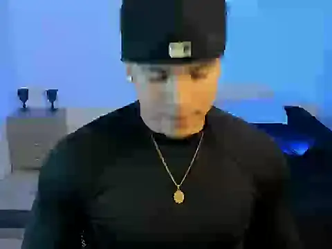 Snapshot of sant_wahlberg chatting on June 12, 2026, 10:51 pm sant wahlberg online show from June 12, 2026, 10:51 pm